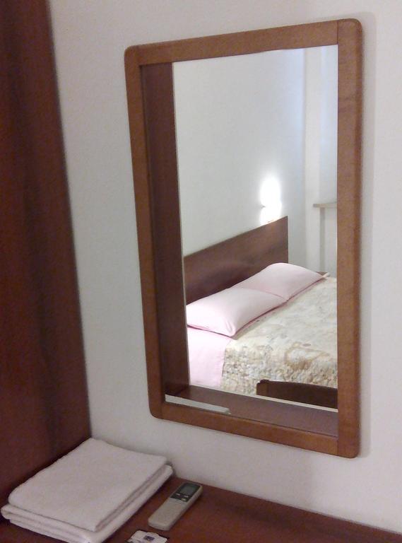 Bed & Breakfast Bompadre Civitanova Marche Exteriör bild